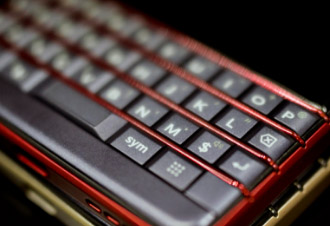 <b>Blackberry Key2 LE vs Key2: What's the Difference</b>