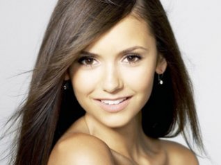 <b>Nina Dobrev wallpapers 3</b>