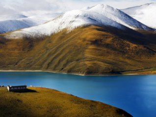 Yamdrok in Tibet