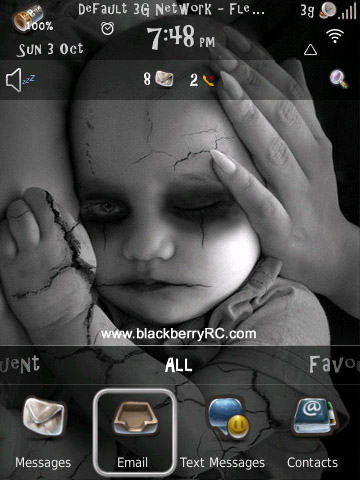 free Gothic Dolls Halloween Gant for bb 9800 torch themes