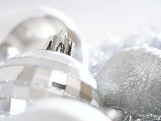 Christmas Ball for bb torch 9800 wallpapers