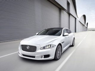 <b>Jaguar XJ Ultimate 2013</b>