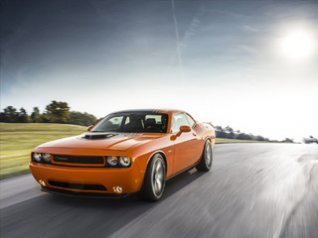 <b>Dodge Challenger RT Shaker 2014</b>