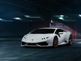 <b>ADV1 LAMBORGHINI HURACAN</b>