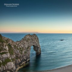 <b>durdle door sunset for blackberry classic wallpap</b>