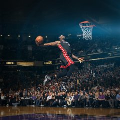 <b>lebron james dunk nba sports</b>