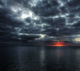 <b>dark sea storm night for lg v10 hd wallpaper</b>