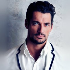 <b>David Gandy 1440X1440 PASSPORT WALLPAPER</b>