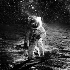 <b>Astronaut Space Art 1440x1440 wallpaper</b>
