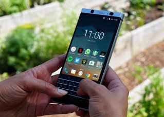 <b>BlackBerry KEYone will go on-sale in the U.S. sta</b>